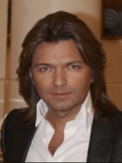 Дми́трий Ю́рьевич Ма́ликов (Dmitry Yurievich Malikov)