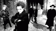 Смотреть клип In Your House - The Cure
