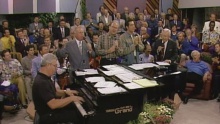 Canaanland Is Just in Sight (feat. Glen Payne, Jeff Gibson, Ernie Haase and Brock Speer) (Live) – Bill & Gloria Gaither –  – 