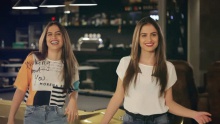 Смотреть клип Se Você Fosse (Soda) - Júlia & Rafaela