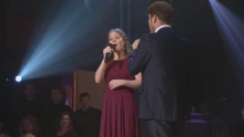 Agnus Dei (feat. David Phelps and Maggie Beth Phelps) (Live) – Bill & Gloria Gaither –  – 