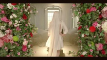 Смотреть клип G.U.Y. (An ARTPOP Film) - Lady GaGa