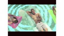 Смотреть клип  Pretty Brown Eyes - Cody Simpson