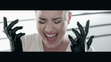 Смотреть клип Heart Attack - Demi Lovato