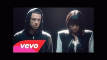 Смотреть клип Black Out Days - Phantogram