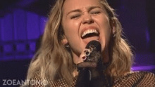 Смотреть клип Bad Mood - Miley Cyrus