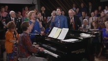 Смотреть клип Is My Lord Satisfied With Me? (feat. Naomi and The Segos) (Live) - Bill & Gloria Gaither