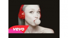 Смотреть клип Biscuit - Ivy Levan