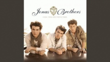 Смотреть клип What Did I Do To Your Heart - Jonas Brothers