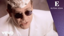 Смотреть клип You Gotta Love Someone - Elton John