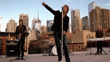 Смотреть клип We Weren't Born To Follow - Bon Jovi