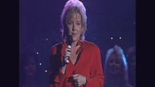 What Child Is This? (feat. Sheri Easter) (Live) - Bill & Gloria Gaither