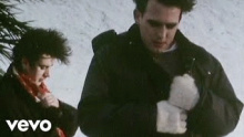 Смотреть клип Pictures Of You - The Cure
