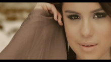 Смотреть клип Un Año Sin Lluvia - Selena Gomez