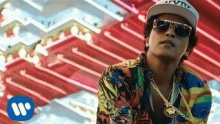 Смотреть клип 24K Magic - Bruno Mars