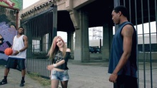 Смотреть клип What The Hell - Avril Lavigne