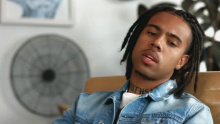Смотреть клип INSIDE: Rollin' Like A Stoner - Vic Mensa