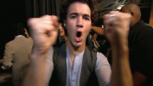Смотреть клип Tonight - Jonas Brothers