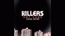 Смотреть клип Under The Gun - The Killers
