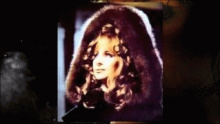 Смотреть клип Summer Me, Winter Me - Barbara Joan Streisand