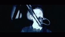 Смотреть клип Supermassive Black Hole (alternative live version) - Muse