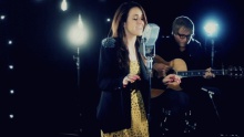 Gold (Acoustic Performance) – Britt Nicole –  – 