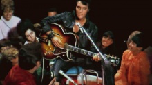 Смотреть клип Blue Christmas - Elvis Presley