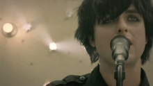Смотреть клип 21 Guns - Green Day