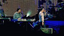 Смотреть клип Breaking The Habit (Live At Milton Keynes) - Linkin Park