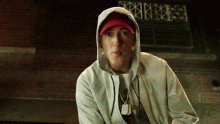 Смотреть клип Berzerk - Eminem