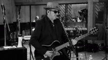 Stick Out Your TONGUE – Elvis Costello And The Roots –  – 