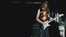 Смотреть клип Fear Of The Dark (Live At Donington Park) - Iron Maiden