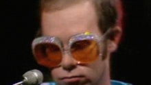 Смотреть клип Goodbye Yellow Brick Road - Elton John