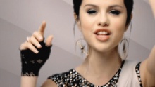 Смотреть клип Naturally - Selena Gomez