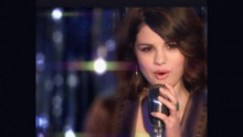 Смотреть клип Magic - Selena Gomez
